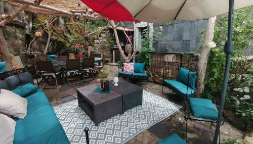 Maison au coeur du village de la Salvetat sur Agout - Foto 3