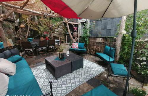 Maison au coeur du village de la Salvetat sur Agout - Foto 3