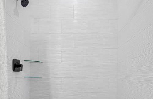 Midtown Retreat - Right Unit - Foto 13