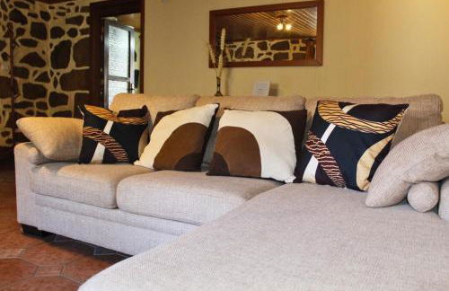 Casa Castro - Refúgio Rural em Fonte Arcada, Silêncio e Conforto - Foto 1