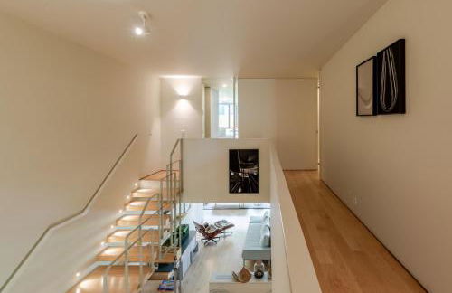 Grand Villa w/ Pool, Garden & Garage by HostWise - Foto 72