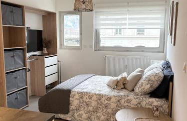 Riviera face à la gare - Foto 2