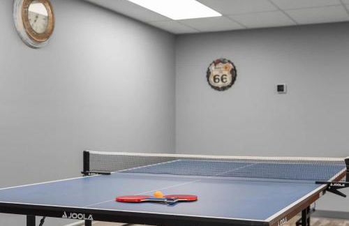 Big Bass Hideaway with Hot Tub - Foto 77