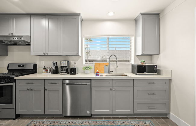 Stylish & Charming 15min to Downtown LA - Foto 12