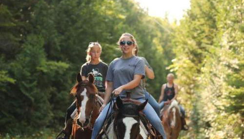 Above Mustang Condos - Foto 4