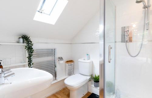 London House, a stylish family home for 6. - Foto 26