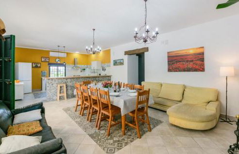 Nice Home In La Puebla De Los Infan - Photo 5