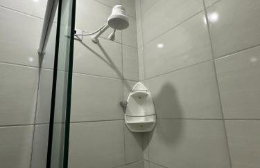 Casa mobiliada 8 suítes e piscina - Foto 44