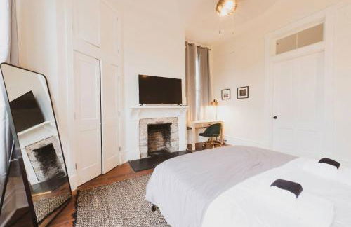 2BDR 2BATH Prime Location Walk to Forsyth Park! - Foto 5