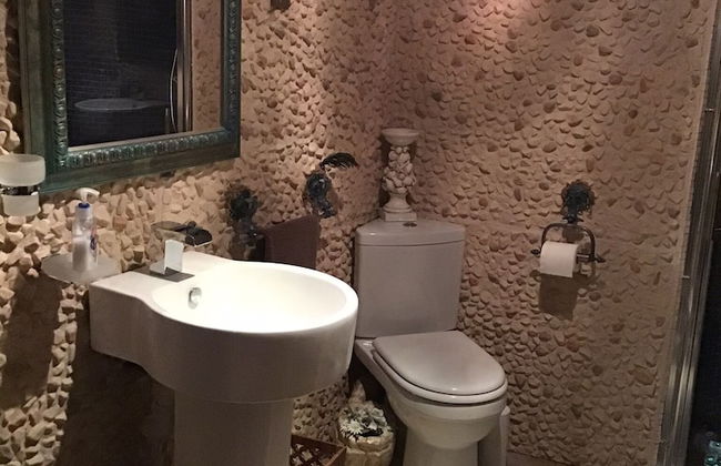 1940s Riverside Apartment - Foto 13