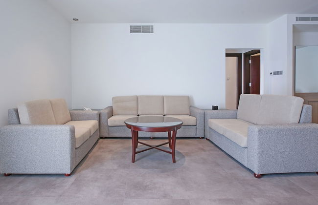 Sitara Hotel Apartment - Photo 25