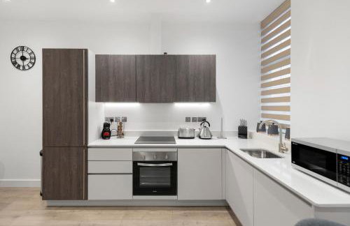 Welcoming and Spacious Apartment- Excellent Location - Foto 9