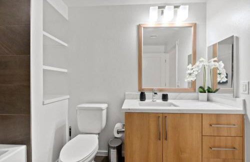 Amethyst Horizon - Stylish peaceful 2BR w zen Garden View Pool Gym - Foto 14