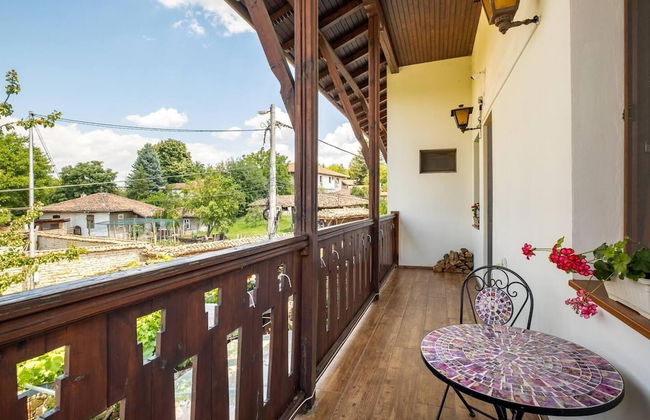 Lovely 5-bed Authentic House in the Arbanasi - Foto 34