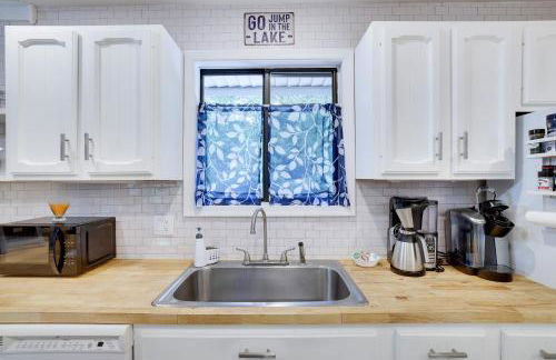 Emerald Escape Lake, Theater, Game Room & More! - Foto 19