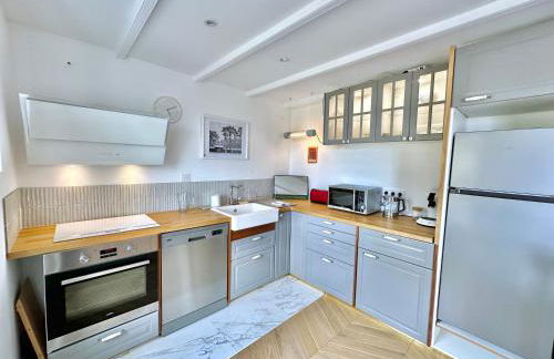 Au Bon Accueil - Appartement vue mer - Hyper centre - Avec Home-Cinéma - Foto 12