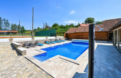 Cozy Home In Donja Batina With Sauna - Photo 10