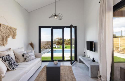 Carob Villas, an Eco-Friendly Hideaway - Photo 5