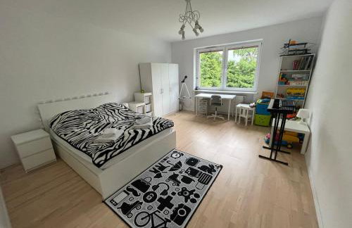 White House Izabelin Family SPA House near Warsaw - Foto 78