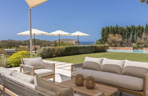 Exclusive Luxury Villa with Stunning Sea Views - Foto 9