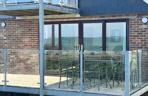 Beachfront Bliss at Laughing Water - Pass the Keys - Foto 43