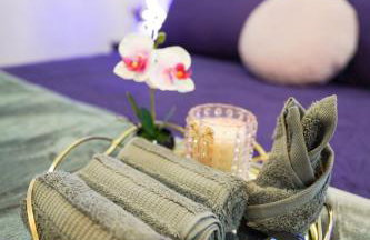 Modern Luxe Retreat -Heart of Chesterfield - Foto 22