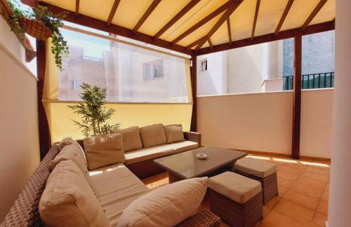 House with a tropical garden - Foto 45