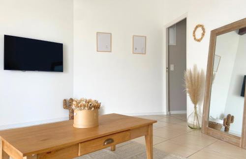 Les Hauts de la Pinède - Villa avec Piscine, Jacuzzi et Boulodrome privatifs - Foto 24