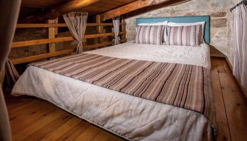 ARISTIDIS'S PLOUTI MOIRES - Foto 5