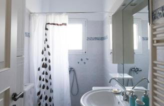 Chara's Private Villa with Swimming Pool & jacuzzi - Foto 15