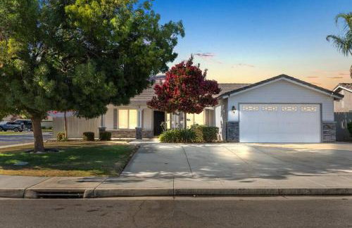 Perfect Home for Work or Relaxing Vacation - Photo 1