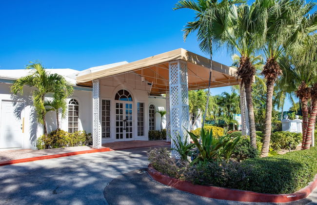 Deluxe Sea View Villas at Paradise Island Beach Club Resort - Foto 57