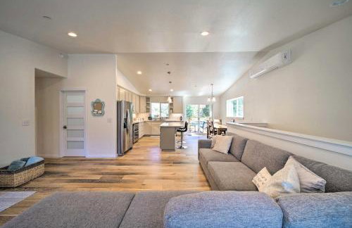 River Acres Retreat with Grill and River Access! - Foto 4