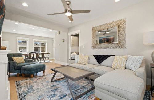 CSU Hideaway King Bd, Backyard Oasis, EV Charger - Foto 49