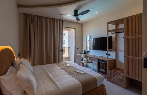 Stella Maria Hotel & Suites - Photo 45