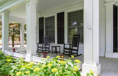 Picture Postcard Mansion in Manchester Village - Foto 6