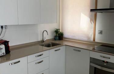 TARASKA BARRIA. Céntrico y coqueto en zona tranquila - Foto 12