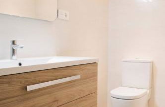 Apartamento luminoso cerca del mar y la montaña - Photo 50