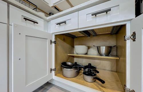 Full 3 BR 2 BA Home in Ocala Close to Key Sights - Photo 11