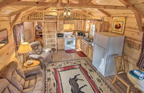 Cozy Augusta Cabin with Grill - Walk to Main St - Foto 1