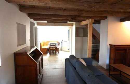 Gîte Les Hirondelles - Spacieux et Typique Alsacien - Commerces à Proximité - Proche Sélestat - Foto 5