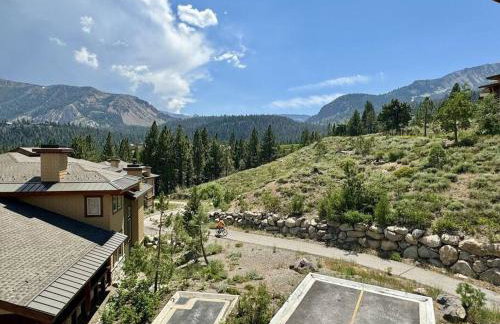 Luxury Townhome w/ Views, Private Jacuzzi & Garage - Foto 18