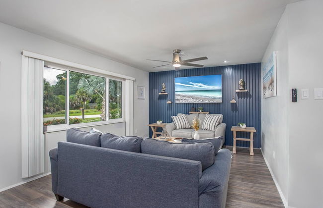 Playful Dolphins Pool Home - Foto 3