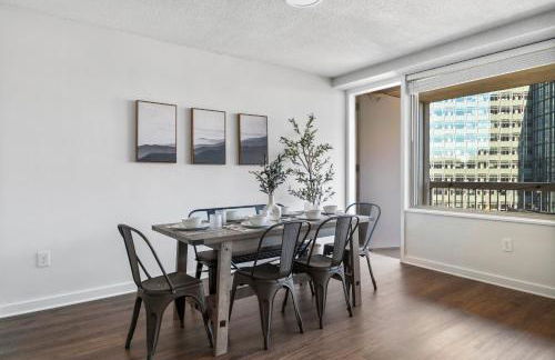 UrbanDelight Crystal City Mins to DC Free Parking - Foto 23