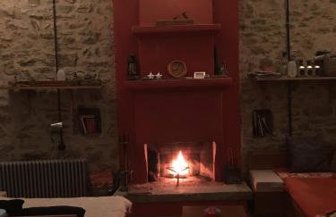 The Mountain House -mountain getaway - Photo 53