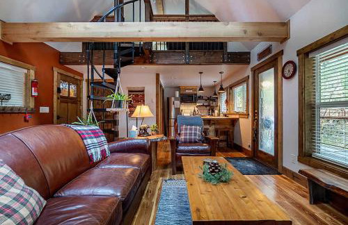 Rusty Bridge River Lodge - Hot tub - Fireplace - Firepit - Foto 9