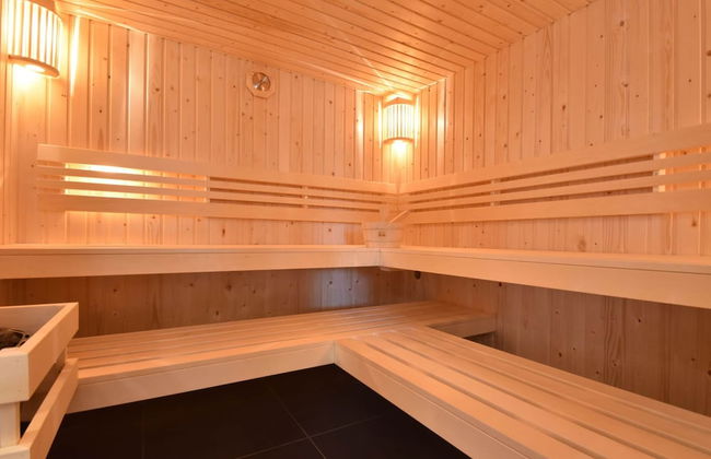 Luxuriously Restored Farmhouse With Trendy Interior Close to sea and Forest - Foto 57