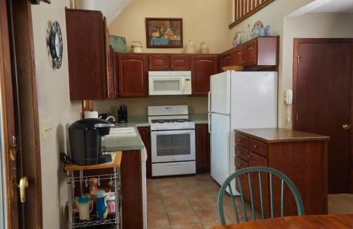 Rippling Waters close to Timberline ski slopes - Photo 10