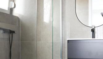 VILLA MARIS SMRIKA -heated pool - Foto 2, Shower