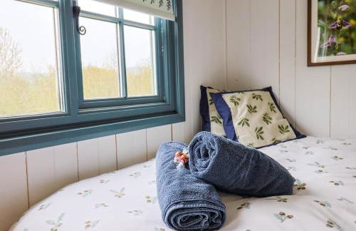 Oak Shepherd Hut - Photo 17